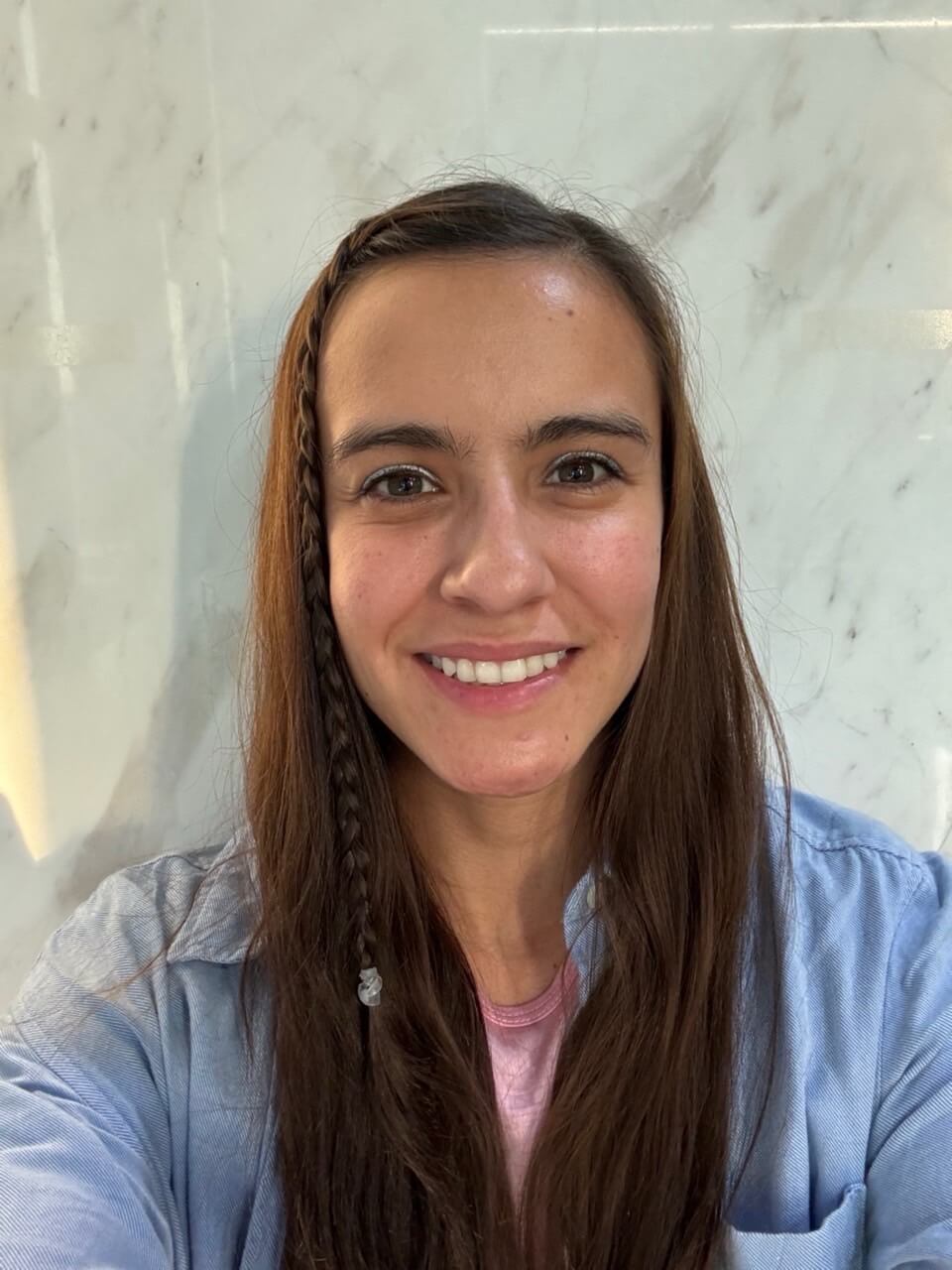 Carla Fernández - Compradora de Facebook